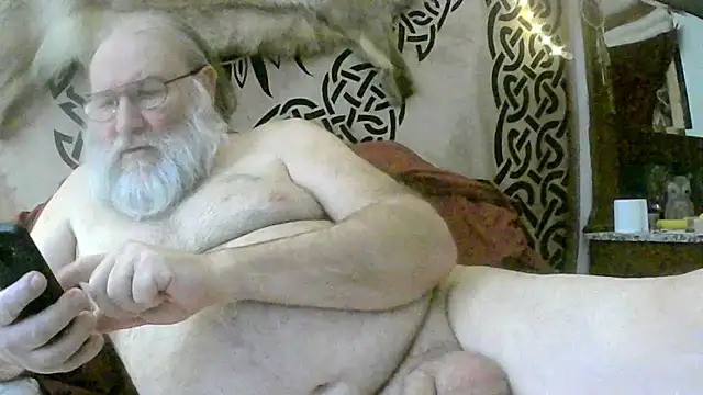 SexySantaC online show from January 3, 2025, 1:58 pm
