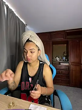 Snapshot of Miss_Nicole chatting on June 19, 2026, 3:16 pm Miss Nicole online show from June 19, 2026, 3:16 pm