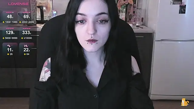 Snapshot of spticc chatting on November 26, 2025, 9:21 am spticc online show from November 26, 2025, 9:21 am