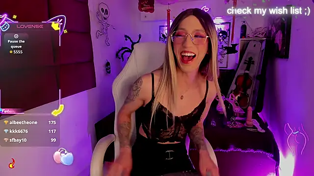 Snapshot of Yaki_Tai chatting on October 5, 2025, 2:10 am Yaki Tai online show from October 5, 2025, 2:10 am