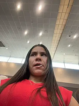 Reggie-Liam online show from November 19, 2025, 9:26 pm