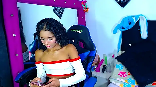 Snapshot of Jenng18 chatting on March 7, 2026, 12:13 pm Jenng18 online show from March 7, 2026, 12:13 pm