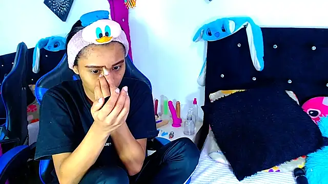 Snapshot of Jenng18 chatting on March 29, 2026, 11:27 pm Jenng18 online show from March 29, 2026, 11:27 pm