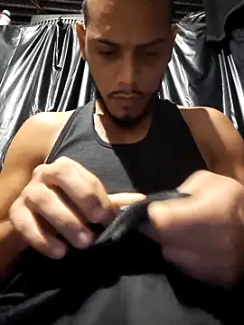 Snapshot of apolodiosgriego chatting on October 6, 2025, 5:16 am apolodiosgriego online show from October 6, 2025, 5:16 am