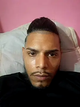 Snapshot of apolodiosgriego chatting on October 30, 2025, 12:01 am apolodiosgriego online show from October 30, 2025, 12:01 am