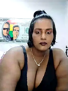 Snapshot of NWC4LYF chatting on January 12, 2025, 5:33 pm NWC4LYF online show from January 12, 2025, 5:33 pm