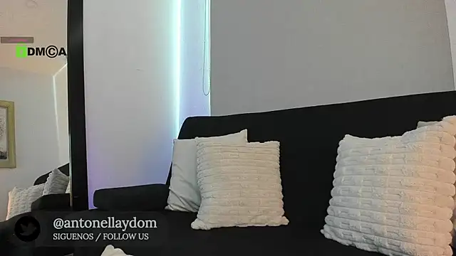 Snapshot of antonella_dom1 chatting on April 14, 2026, 8:26 pm antonella dom1 online show from April 14, 2026, 8:26 pm