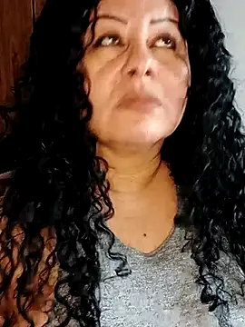 Snapshot of hazel_milf chatting on February 26, 2025, 9:48 pm hazel milf online show from February 26, 2025, 9:48 pm