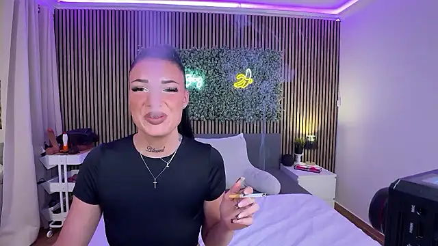 LizaRoxx online show from January 8, 2026, 9:50 pm