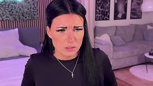 Snapshot of LizaRoxx chatting on February 9, 2026, 9:08 pm LizaRoxx online show from February 9, 2026, 9:08 pm