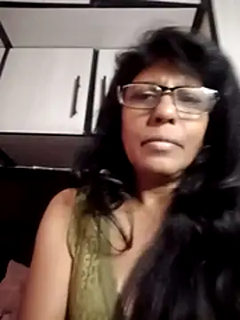 MsAttitude online show from May 9, 2026, 2:55 pm