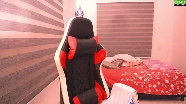 Dante6 online show from March 18, 2025, 1:10 am