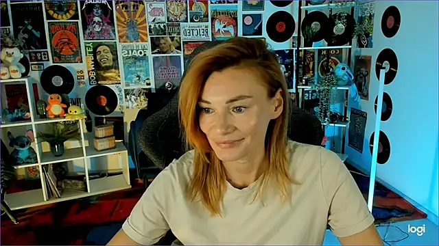 Snapshot of MistyBarnes chatting on December 2, 2024, 8:41 am MistyBarnes online show from December 2, 2024, 8:41 am