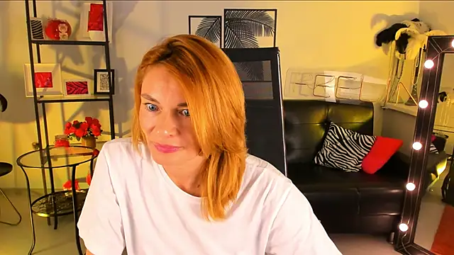 Snapshot of MistyBarnes chatting on March 16, 2025, 12:22 pm MistyBarnes online show from March 16, 2025, 12:22 pm