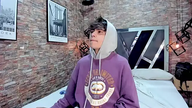 AcidMilo online show from December 17, 2024, 12:00 pm