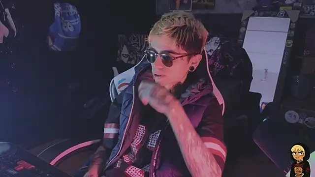 AcidMilo online show from June 30, 2026, 10:00 pm