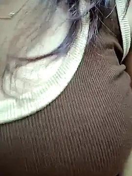 Nia  09 online show from October 8, 2025, 6:27 pm