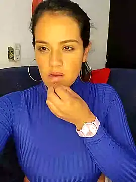 zhayra rose online show from December 26, 2024, 3:38 am