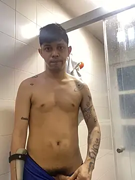 Snapshot of tonysexyboy chatting on January 20, 2025, 10:15 pm tonysexyboy online show from January 20, 2025, 10:15 pm