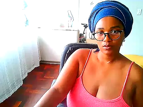 Snapshot of Charlie-Crawford chatting on January 10, 2025, 4:44 am Charlie-Crawford online show from January 10, 2025, 4:44 am