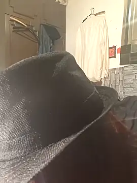 Snapshot of dominatrixredsonyja chatting on December 4, 2024, 6:39 pm dominatrixredsonyja online show from December 4, 2024, 6:39 pm