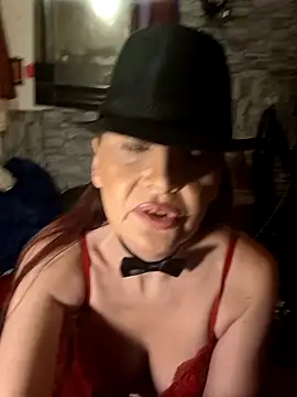 Snapshot of dominatrixredsonyja chatting on December 5, 2024, 4:34 pm dominatrixredsonyja online show from December 5, 2024, 4:34 pm