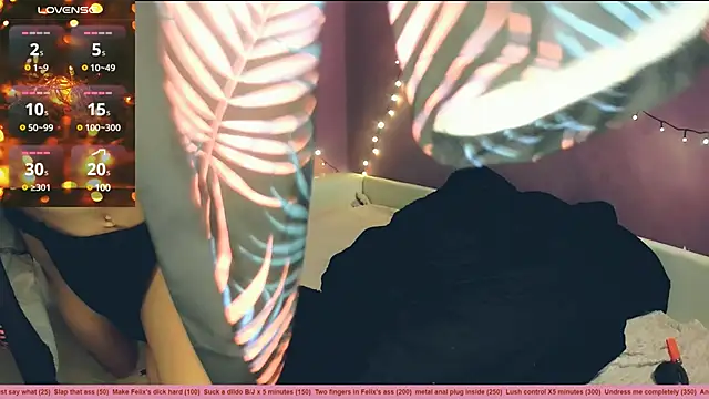 Littlepinkcat online show from December 24, 2024, 3:05 am