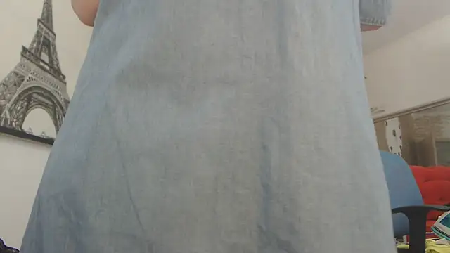 Snapshot of AnnaBellaLuckyXOXO chatting on July 4, 2026, 10:32 am AnnaBellaLuckyXOXO online show from July 4, 2026, 10:32 am