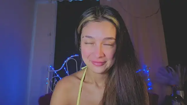 Funny Bunny online show from July 4, 2026, 12:28 am