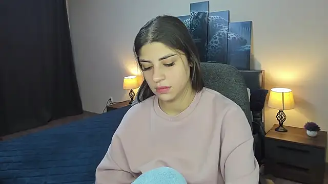 MaryMayson online show from December 15, 2025, 12:20 pm