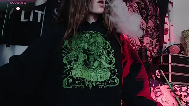 Silentmary online show from March 8, 2026, 4:16 am