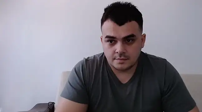 Snapshot of show_boy_97 chatting on February 13, 2025, 12:32 pm show boy 97 online show from February 13, 2025, 12:32 pm