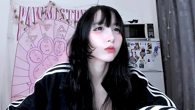 Holy420lolii online show from May 24, 2026, 2:44 pm