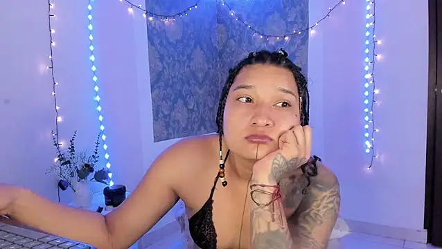 Eva Lee  online show from March 25, 2026, 8:20 am