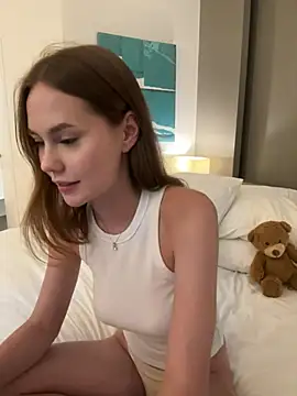 Meow Sophie online show from February 16, 2025, 5:04 pm