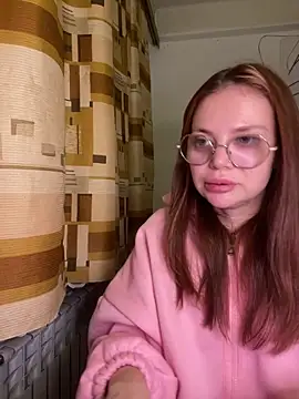 lovebellagrey online show from January 5, 2026, 6:00 pm