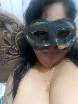 chubby wife online show from March 2, 2025, 4:32 pm