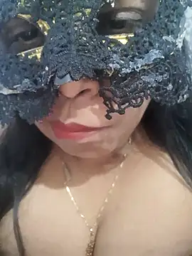 Snapshot of chubby_wife chatting on July 1, 2026, 2:57 am chubby wife online show from July 1, 2026, 2:57 am
