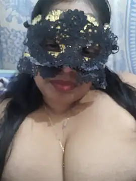 Snapshot of chubby_wife chatting on July 17, 2026, 5:18 pm chubby wife online show from July 17, 2026, 5:18 pm