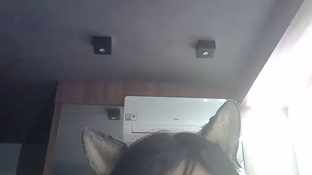 Skinny-Kitten online show from June 25, 2026, 5:12 am