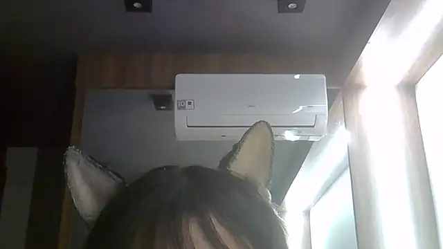 Skinny-Kitten online show from June 29, 2026, 3:13 am