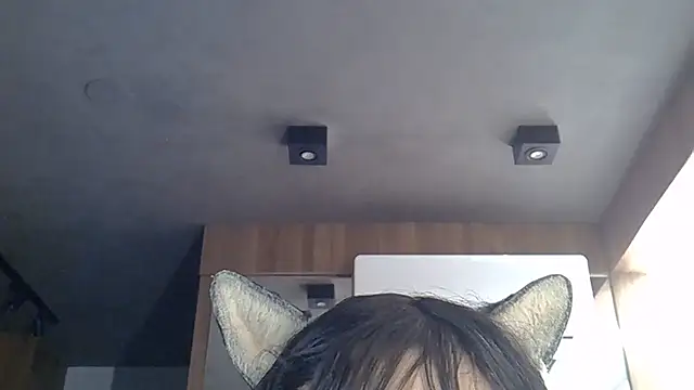 Skinny-Kitten online show from July 6, 2026, 10:23 am