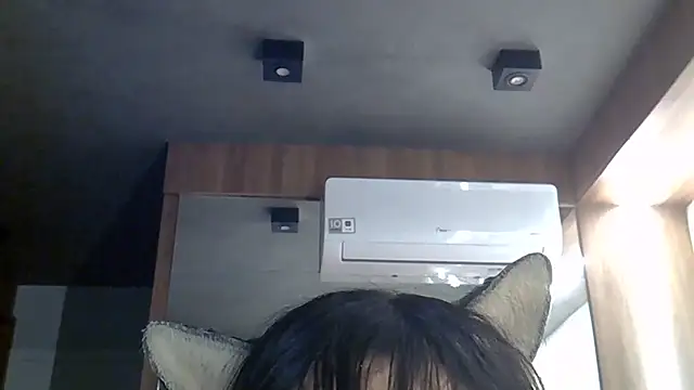 Skinny-Kitten online show from July 12, 2026, 8:11 pm