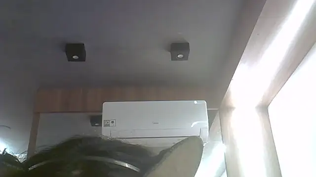 Skinny-Kitten online show from July 25, 2026, 4:48 pm