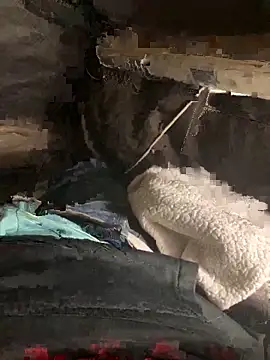 prekumstud online show from November 18, 2025, 2:32 pm