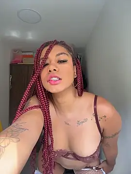 ATENEA SEXXXY online show from May 14, 2026, 6:58 pm