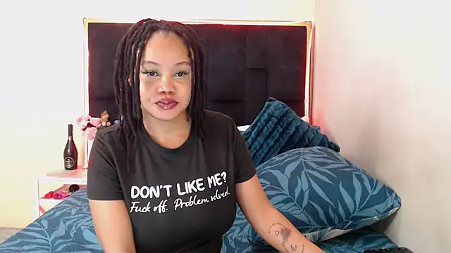 CancerGodessX online show from September 19, 2025, 12:45 am