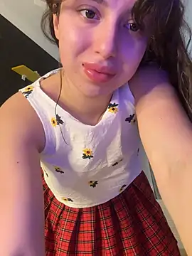 Snapshot of Tasty_Nora chatting on February 20, 2025, 10:05 am Tasty Nora online show from February 20, 2025, 10:05 am