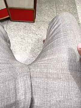 Snapshot of adicma123 chatting on October 1, 2025, 8:20 am adicma123 online show from October 1, 2025, 8:20 am