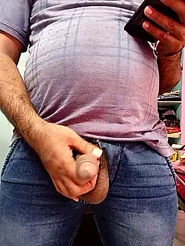 Snapshot of adicma123 chatting on October 10, 2025, 9:19 am adicma123 online show from October 10, 2025, 9:19 am